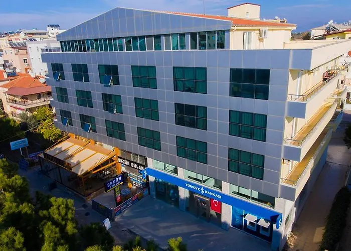 Ξενοδοχείο με διαμερίσματα Adres Konutlari